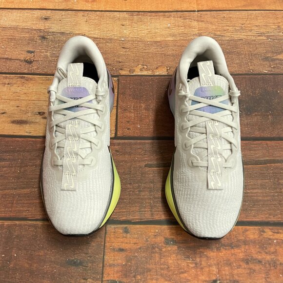 Nike Women's Motiva SE "Multicolor" Running Shoes - Picture 3 of 6